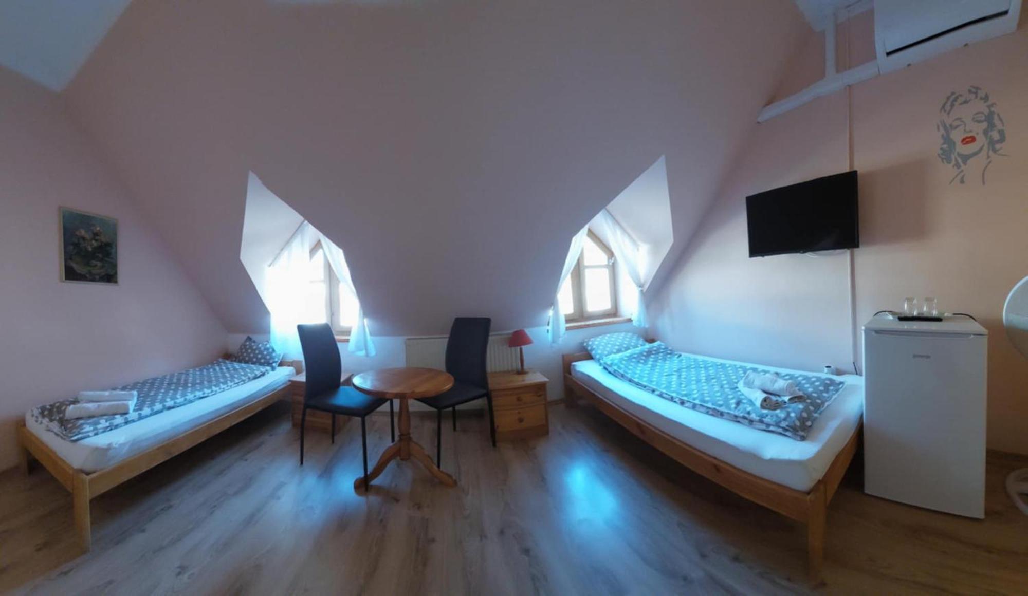 Diana Fogado Bed & Breakfast Keszthely Luaran gambar