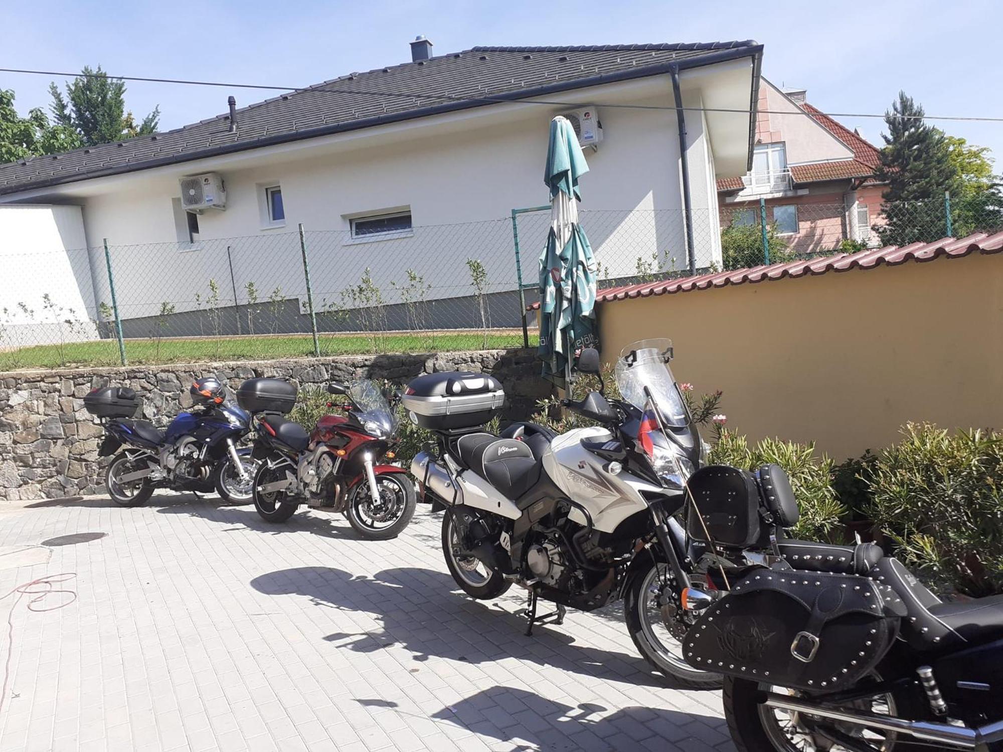 Diana Fogado Bed & Breakfast Keszthely Luaran gambar