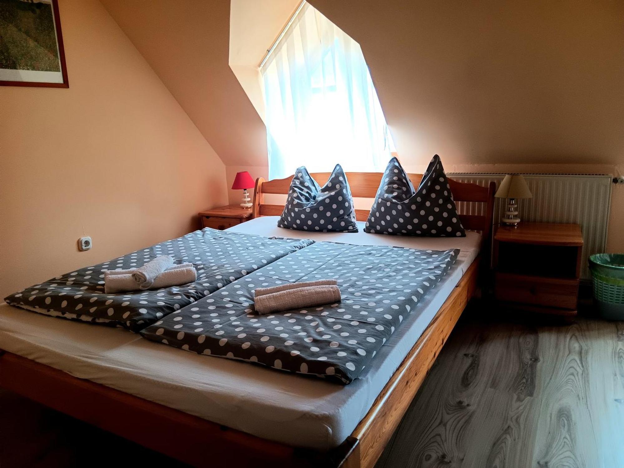 Diana Fogado Bed & Breakfast Keszthely Luaran gambar